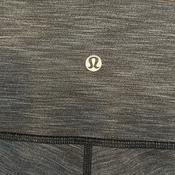 Lululemon Activewear Dark Gray Leggings Women's Size 2 - Picture 6 of 7